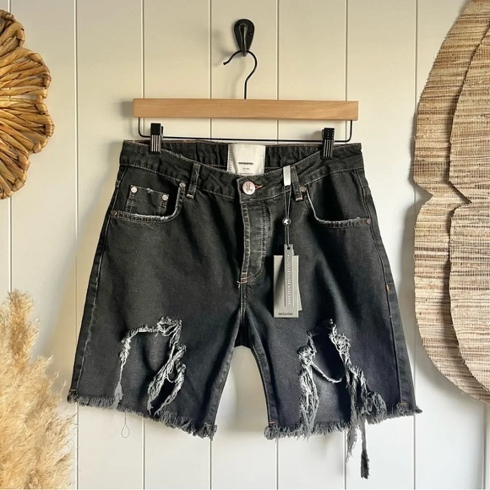 ONE Teaspoon shorts Stevies long length boyfriend shorts 26